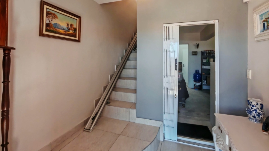 4 Bedroom Property for Sale in Island View Western Cape